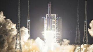 Çin'in Ay'a inen uzay aracı Chang'e 5, örnek toplamayı başardı