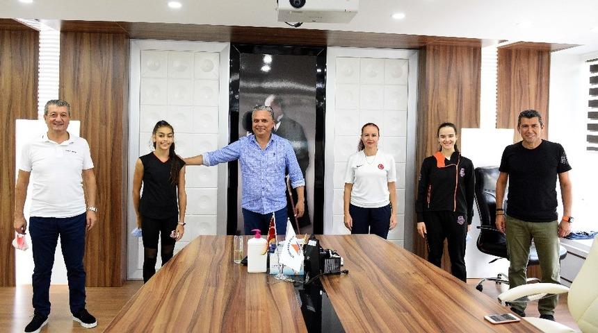Muratpaşa, cimnastik&ccedil;ilerini &ouml;d&uuml;llendirecek