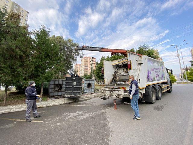 Mezitli’de Covid-19’a karşı robotik kollu konteyner sistemi