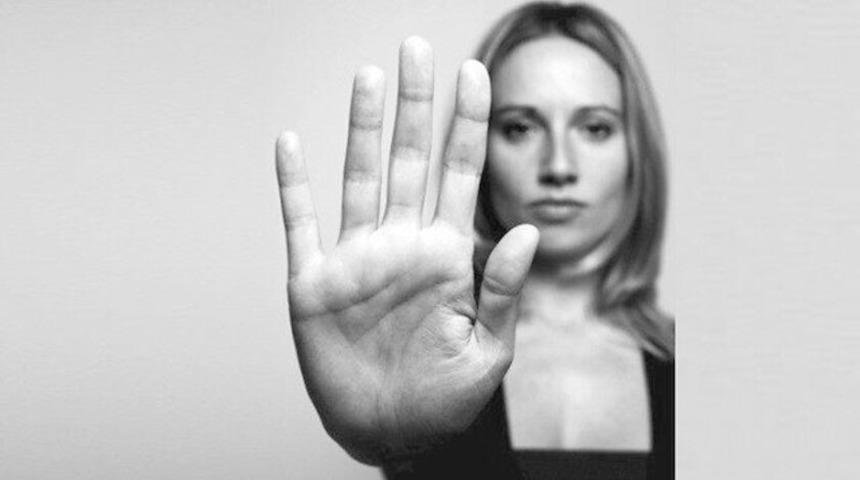 Toplumun kanayan yarası haline gelen kadına şiddet konusunda fikirlerinizi sorduk! 