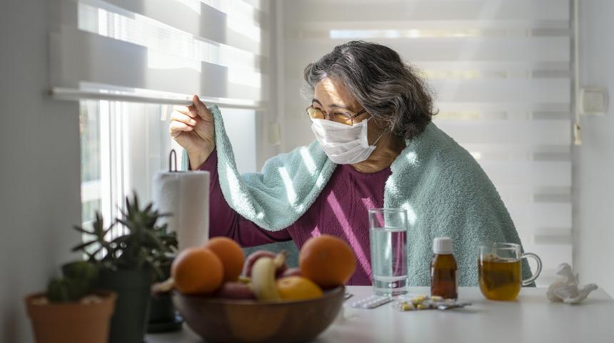 COVID-19&rsquo;u evde ge&ccedil;irenler nelere dikkat etmeli?