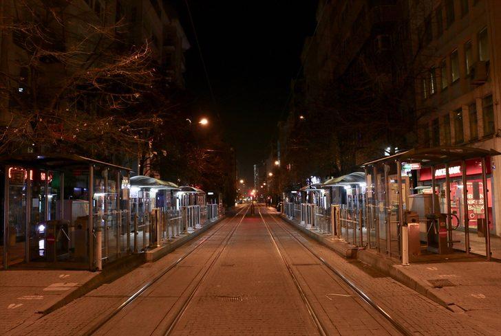 Bursa ve çevre illerde sokağa çıkma kısıtlamasına uyuluyor G2