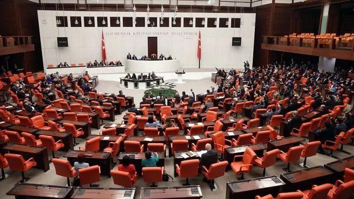 Son dakika: Meclis'te EYT mesaisi! Bürokratlar, AK Partililere detayları anlattı
