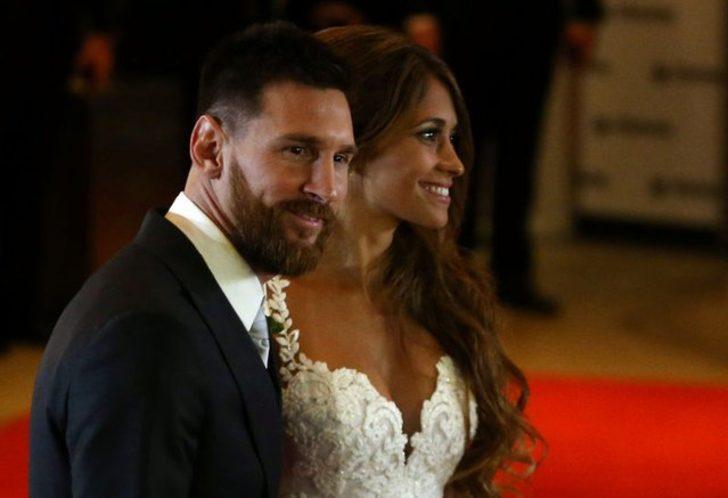 Messi Antonella Roccuzzo ile dünya evine girdi G3
