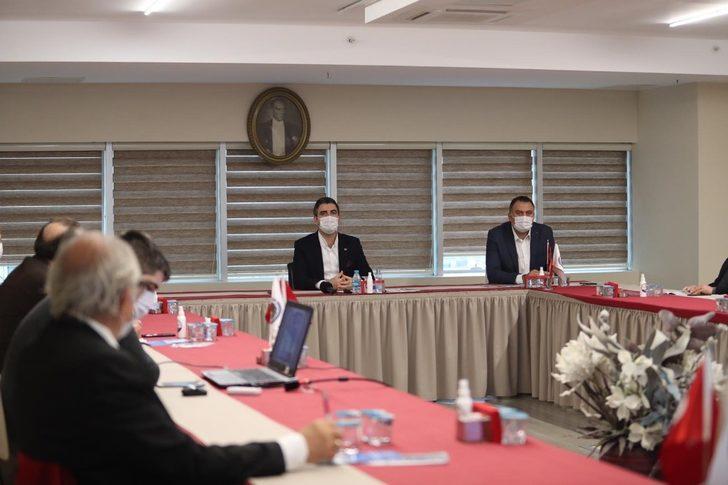 Başkan Gökhan Yüksel meslek odalarının başkanları ile bir araya geldi G2