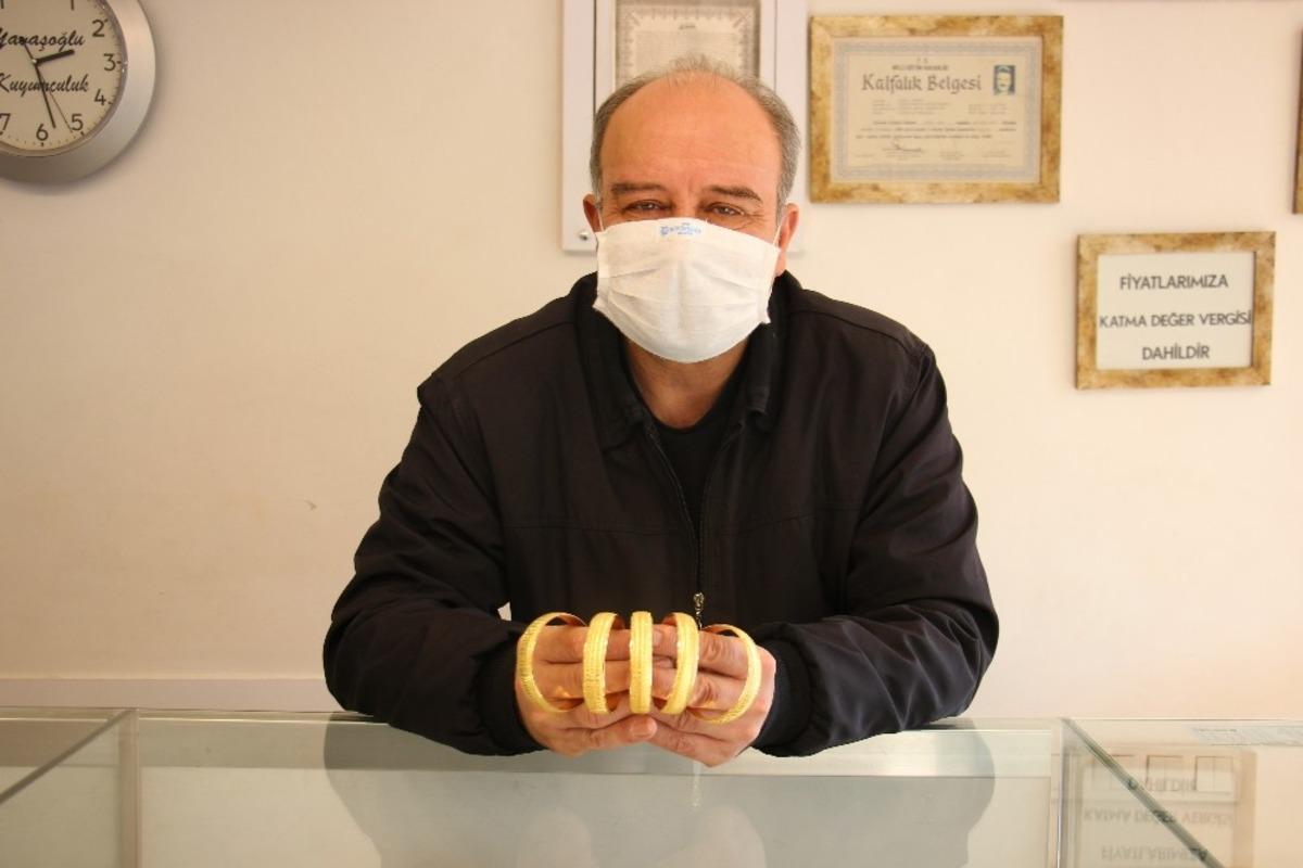 Altın fiyatları vatandaşların kafasını karıştırdı