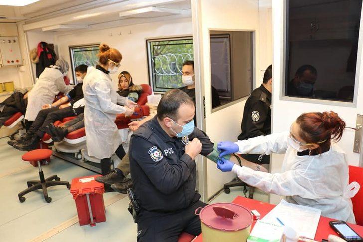 Polisten kan kampanyasına destek G1