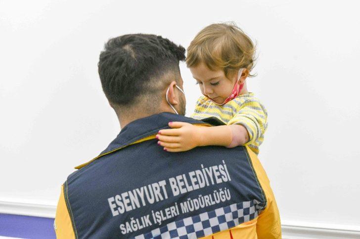 2,5 yaşındaki Rabia’nın protez kol sevinci G3