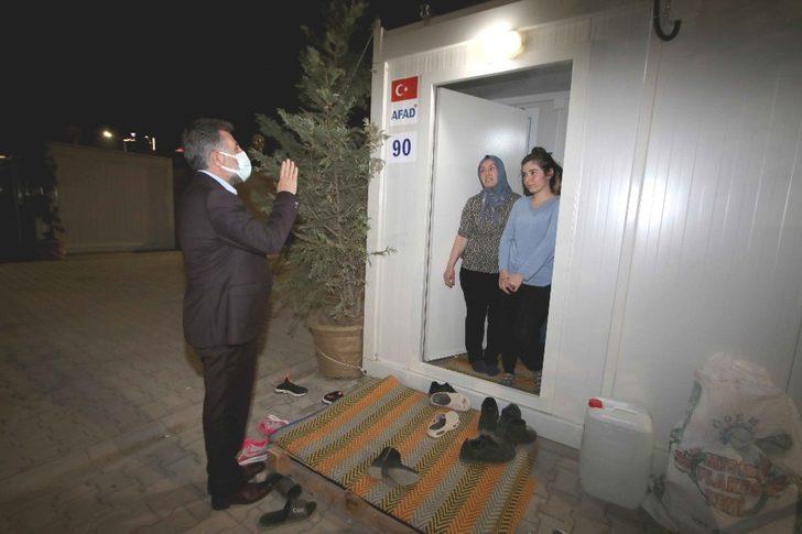 Başkan Sandal, konteyner kentteki depremzedeler ile buluştu G2
