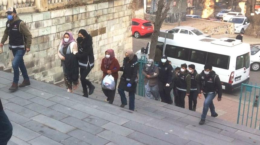 K&uuml;tahya&rsquo;da tefeci operasyonu: 9 g&ouml;zaltı