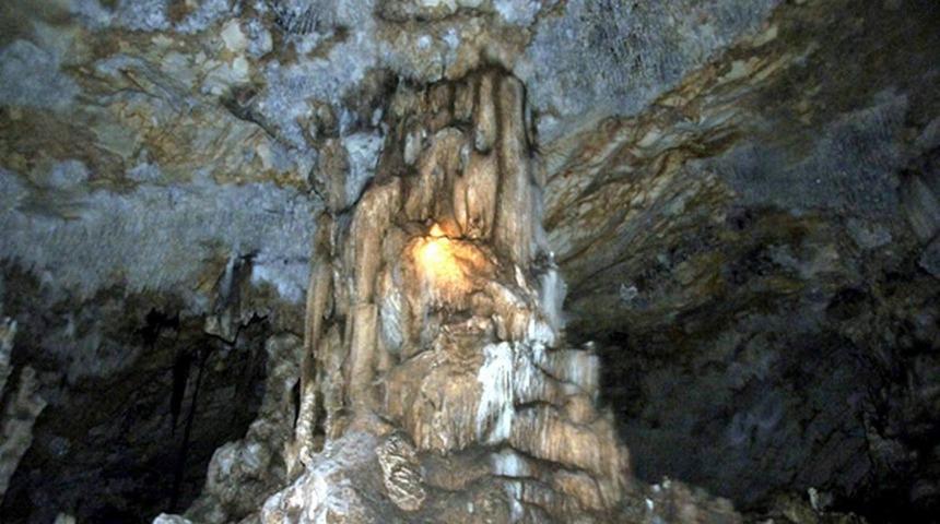 Sırtlanini Mağarası: Aydın'ın gizli güzelliği