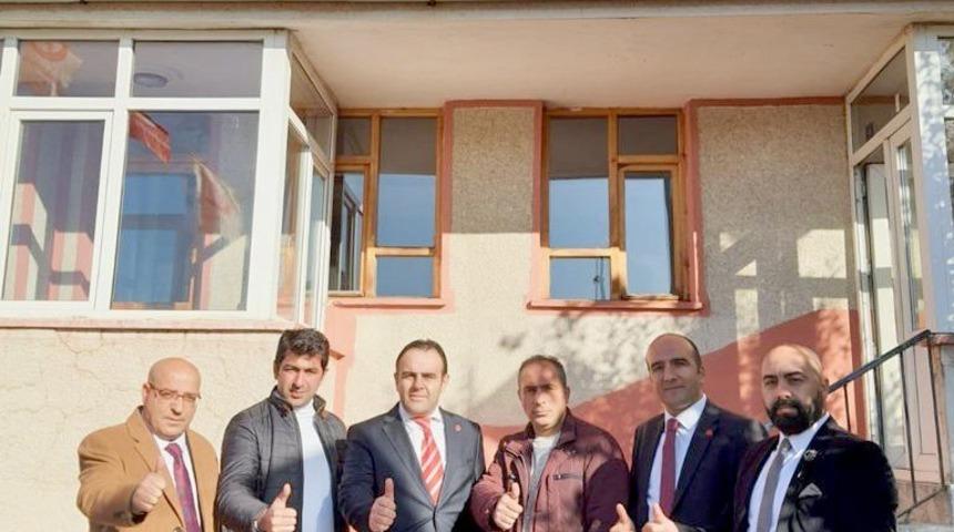 Yeniden Refah Paland&ouml;ken teşkilatı saha &ccedil;alışmalarını s&uuml;rd&uuml;r&uuml;yor