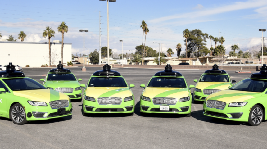 Çin'de sürücüsüz taksi dönemi başladı!