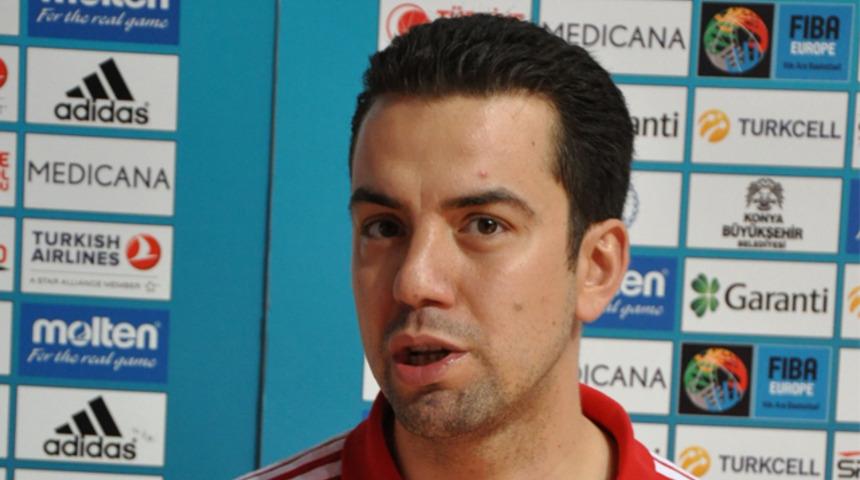 Galatasaray'ın yeni başantrenörü Ömer Uğurata oldu