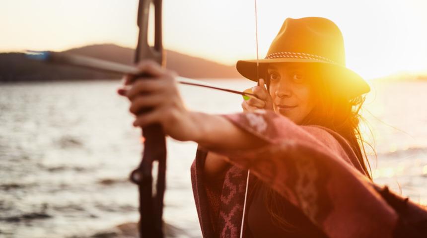 Yay burcuna hediye seçimi... 22 Kasım - 21 Aralık yay burcu olanlara ne hediye alınır? Yay burçları nasıl hediyelerden hoşlanır?