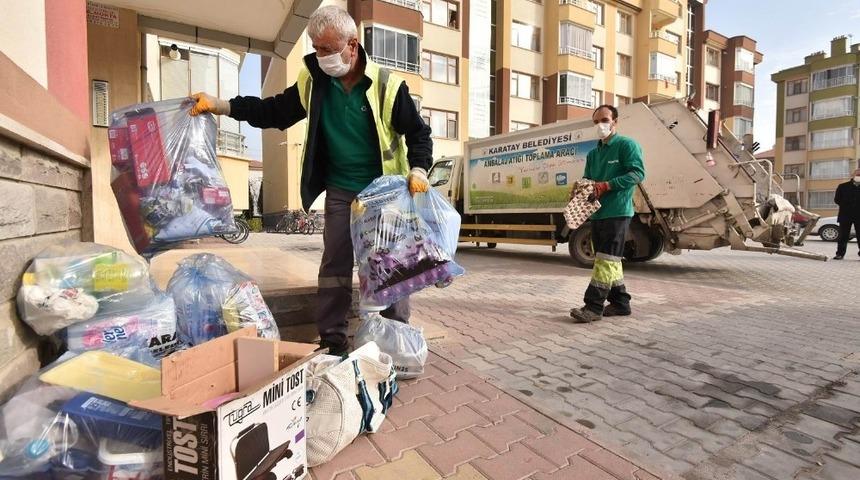Karatay Belediyesi "Geleceğini Çöpe Atma" projesini sürdürüyor