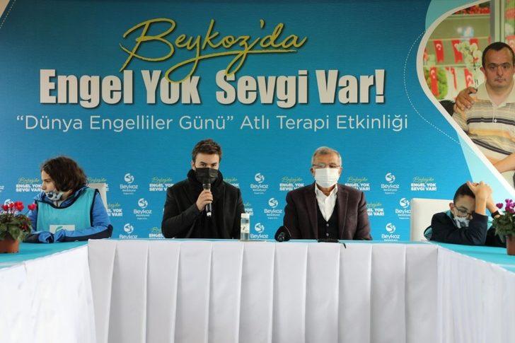 Otizmli çocuklar Beykoz’da Mustafa Ceceli ve atla terapiyle buluştu G4