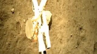 İşte Chang’e 5’in Ay’da kaya örnekleri topladığı o anlar!