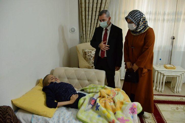 Özel çocuklar ve aileleri unutulmadı G2