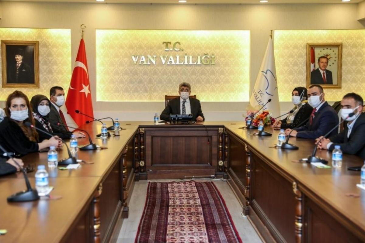 Engelli dernekleri başkanlarından Vali Bilmez&rsquo;e ziyaret