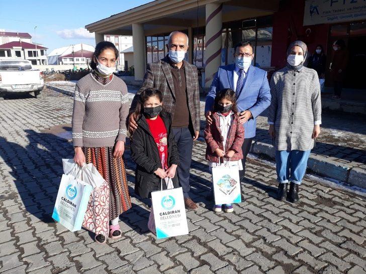 Kaymakam Dinç ve Başkan Ensari’den engellilere ziyaret G2