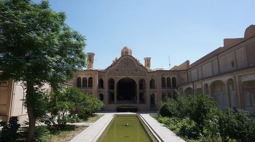 Burucerdi Evi: mutlu sonla biten bir aşk hikayesi