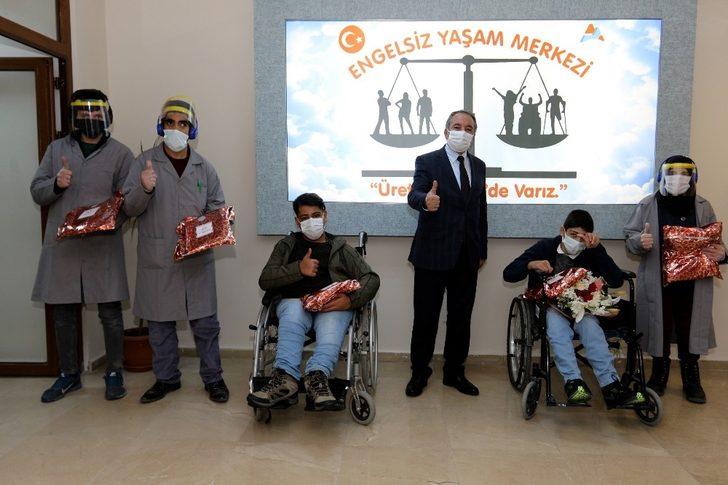 AİÇÜ, özel gereksinimi olan muhataplarının hayatını ışığıyla aydınlatıyor G4