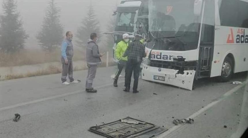 Kütahya’da trafik kazaları: 3 yaralı