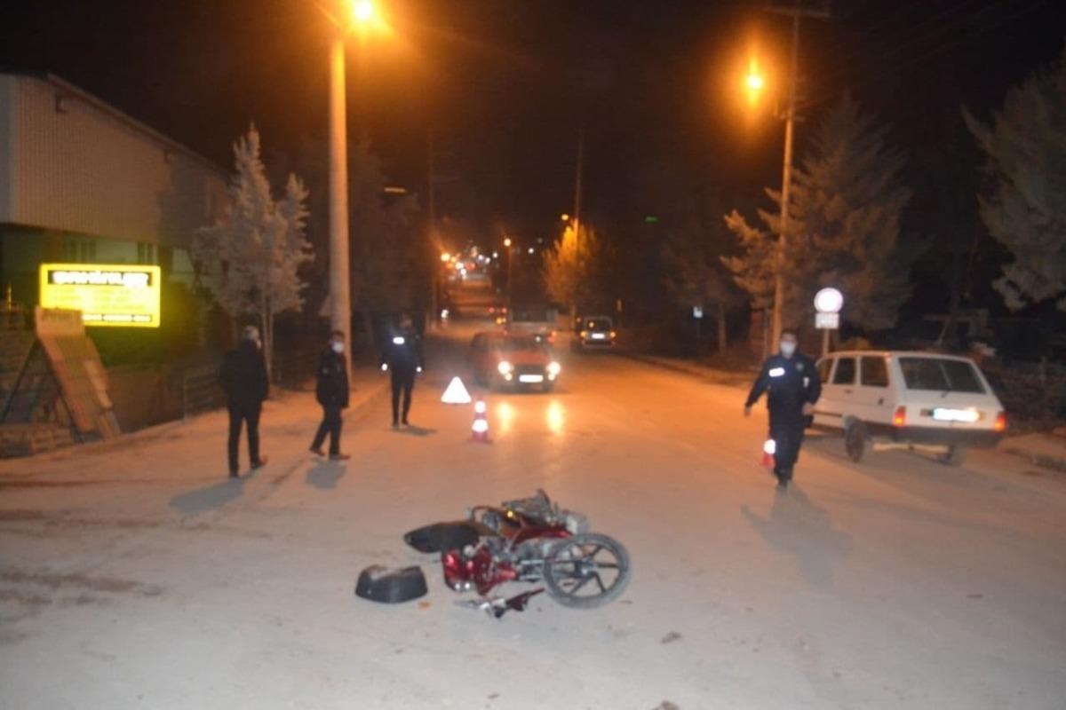 Sipariş g&ouml;t&uuml;ren kurye kazayı ucuz atlattı