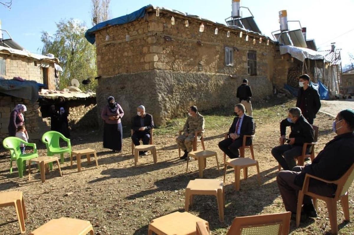 Kaymakam Yelek&rsquo;ten k&ouml;y ziyareti