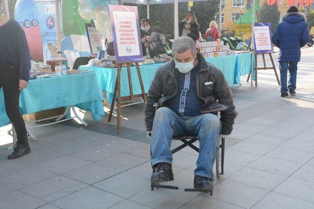 İzmit Belediyesi engelli bireyler için farkındalık etkinliği düzenledi