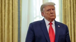 Trump, Kovid-19 aşısında Amerikalılara öncelik verilmesi için kararname imzaladı