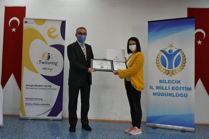 15 okul, 19 öğretmen Ulusal ve Avrupa Kalite Etiketi Sertifikasıyla ödüllendirildi G3