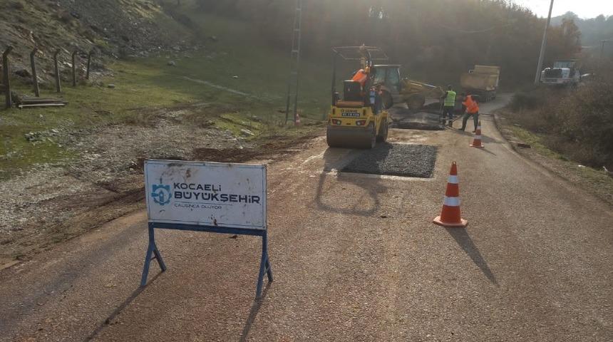 Kocaeli Kalburcu Köyü yolları bakımdan geçti