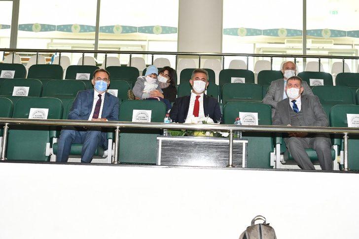 Mamak’ın engel tanımayan kahramanlarından gösteri maçı G4