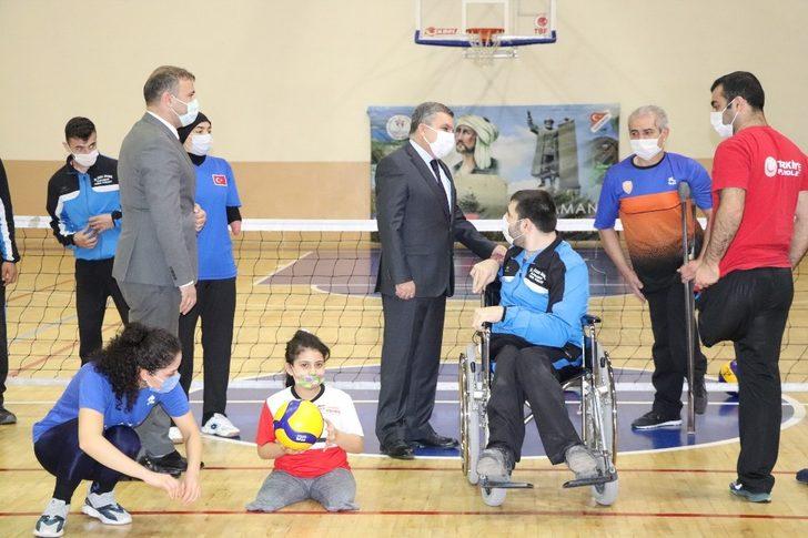 Vali Işık, engelli sporcuları yalnız bırakmadı G4