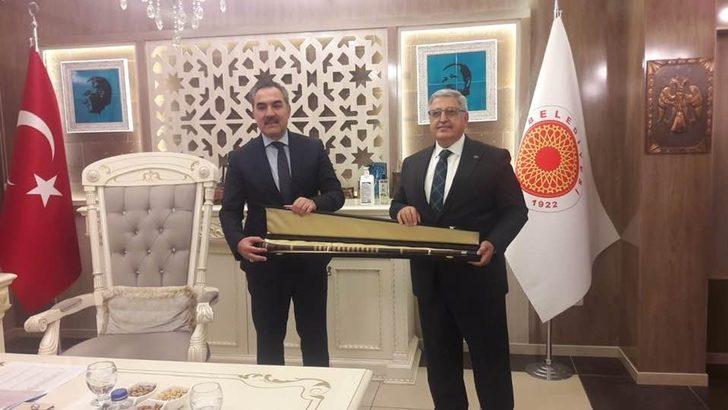 AK Parti Genel Başkan Yardımcısı Demiröz’den Ahlat’a ziyaret G2