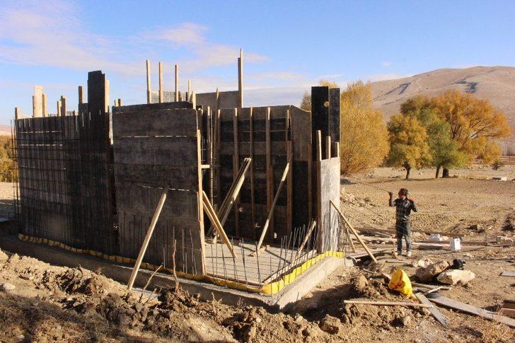 Elmalı’ya  iki yeni su deposu yapılıyor G2