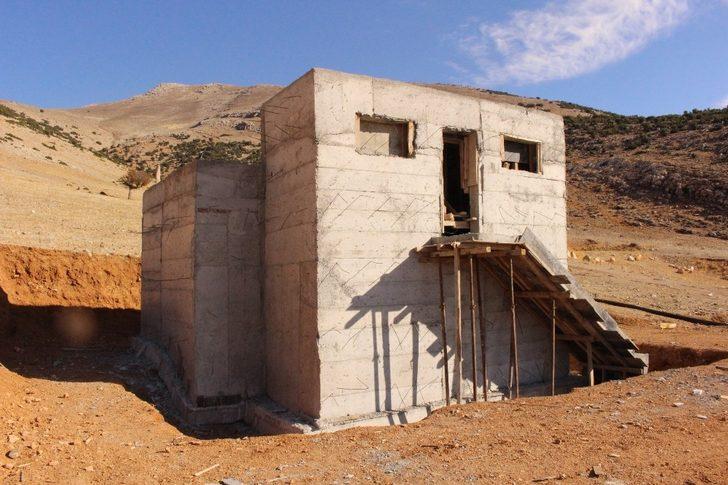 Elmalı’ya  iki yeni su deposu yapılıyor G3