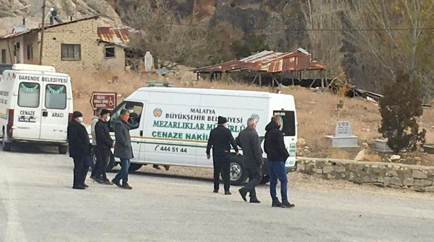 Acı haber peş peşe geldi: İki kardeş aynı gün koronadan öldü