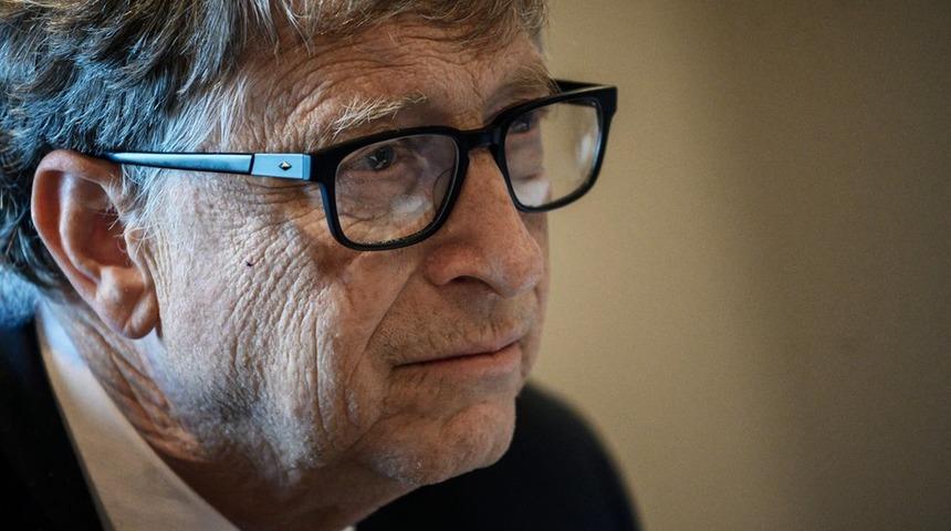 Bill Gates: 2021 baharına kadar hayat normale dönebilir!
