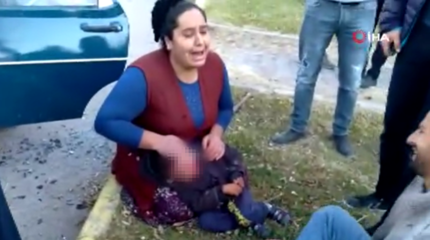 4 yaşındaki çocuk başından vurularak ağır yaralandı! Anne ve babanın feryadı yürekleri yaktı