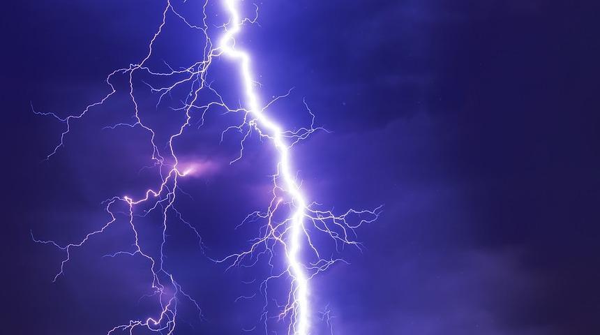 Gök gürültüsü neden ve nasıl oluşur? 