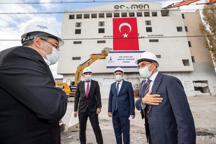 İzmir’in kalbinde kentsel dönüşüm için ilk yıkım G2