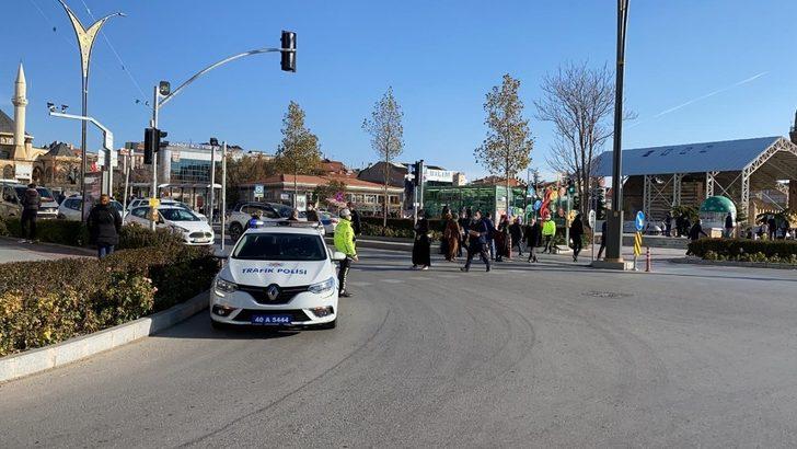 Kırşehir Emniyetinden yaya önceliği denetimleri G1