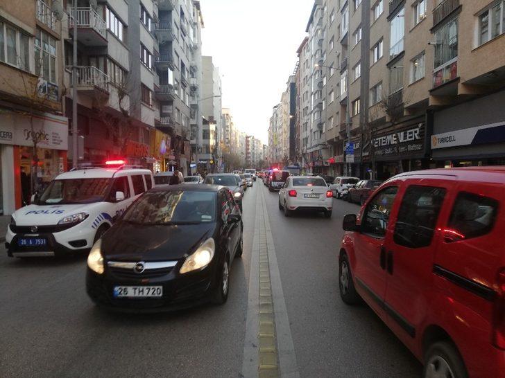 Sokağa çıkma yasağı öncesi yoğun trafik G4