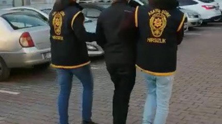 &Uuml;&ccedil; işyerine giren hırsız bir g&uuml;n i&ccedil;erisinde yakalandı