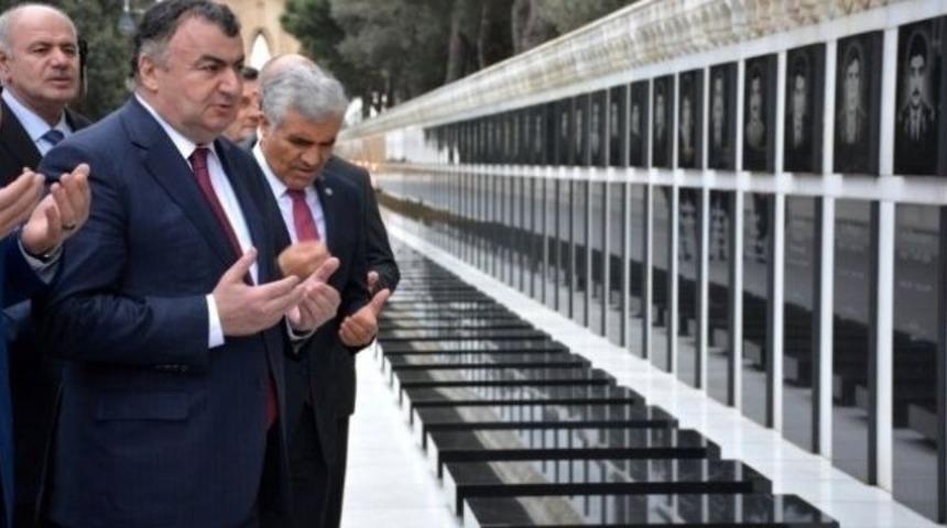DAT&Uuml;B&rsquo;den Azerbaycan&rsquo;a destek oluyor