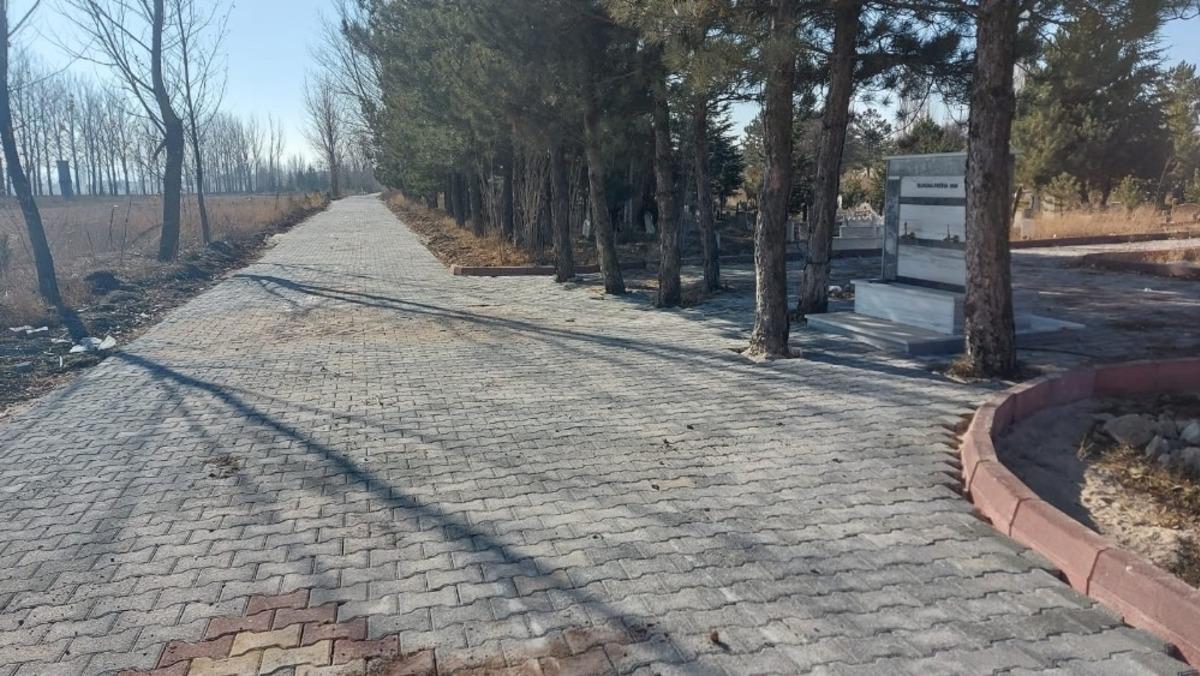 Aslanapa&rsquo;da altyapı ve yol d&uuml;zenleme &ccedil;alışmaları