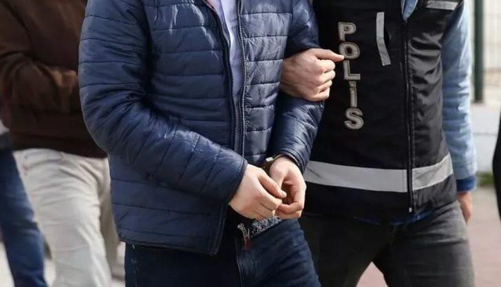 İzmir merkezli 6 ildeki FETÖ operasyonunda 7 eski polis tutuklandı
